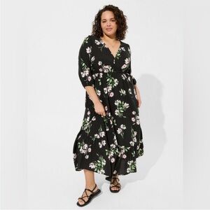 Black floral torrid maxi dress size 00